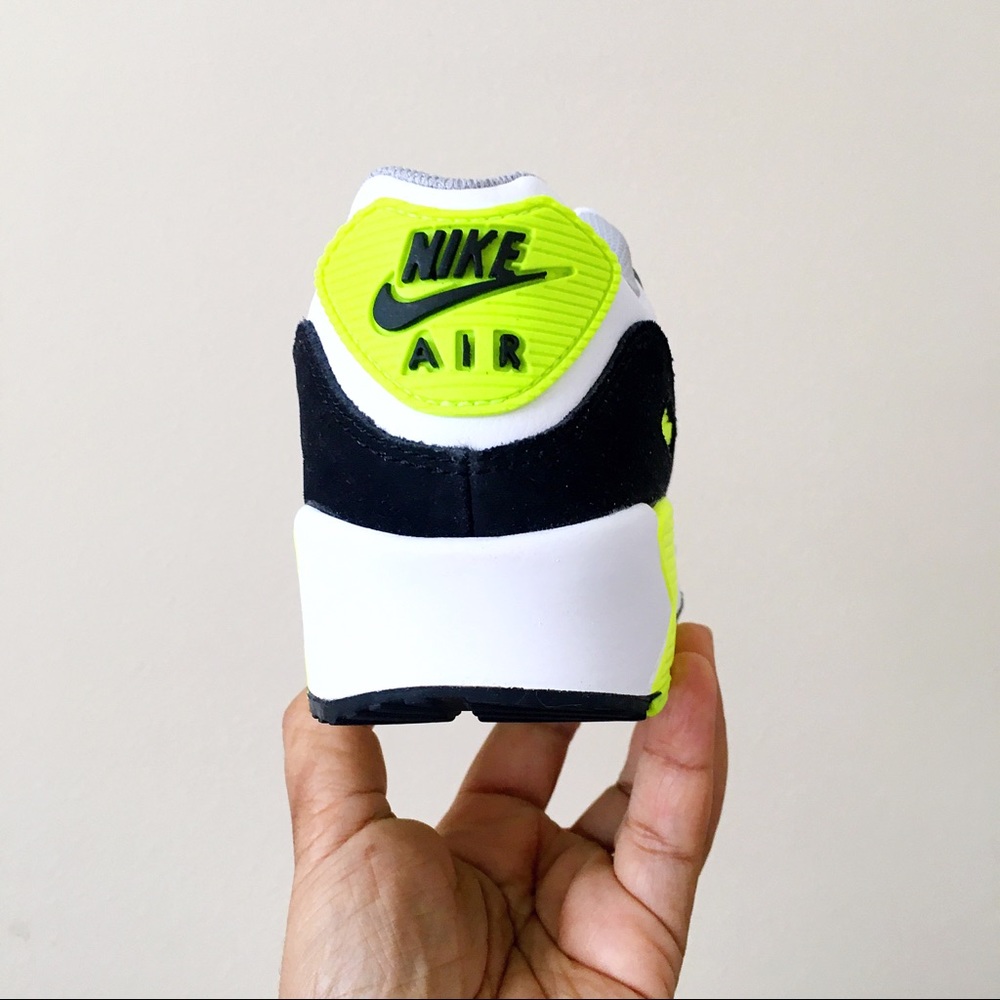 Nike Air Max 90 Volt Grey - Picture 6 of 10